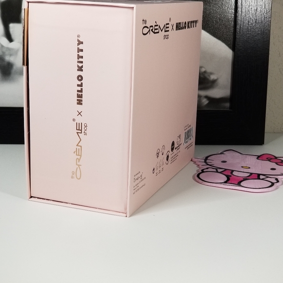 Creme Shop x Hello Kitty - Lovely Luxury Set - Cherry Blossom (Limited Edition) - Picture 11 of 12